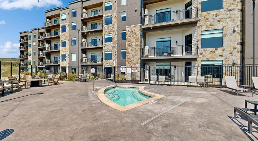 디어 마운틴 (UT) Modern resort condo with pool hot tub & shuttle service 4성급 숙소 객실