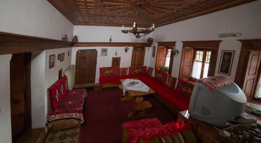 Astraka Guesthouse I photo