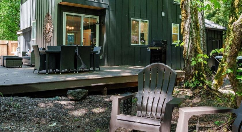 마운트 후드 빌리지 (OR) Upscale Home Deck, Hot Tub, Fire Pit & Fireplace 4성급 숙소 레스토랑