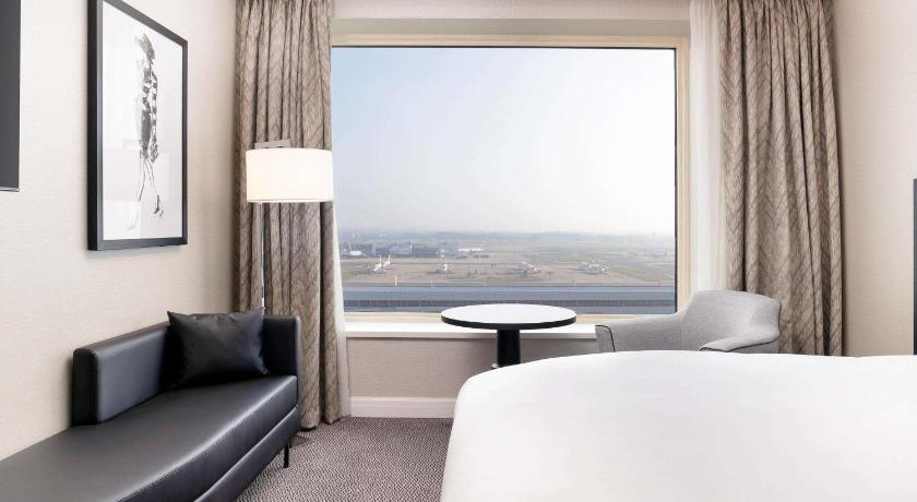 Image of Superior Room - 1 Queen Bed 1