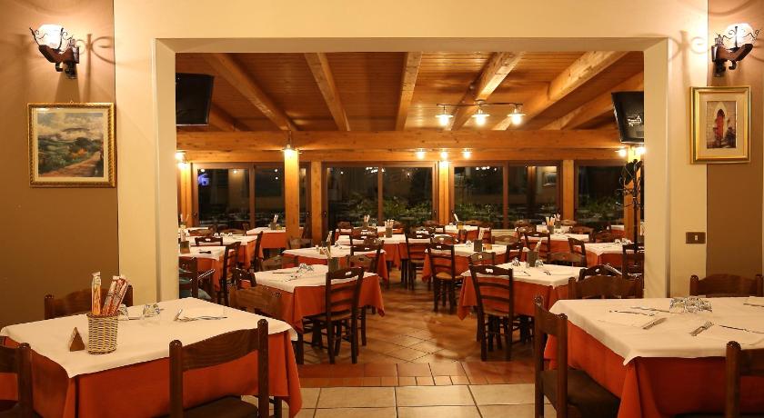 Assisi Hotel La Tavola Rotonda 1-Star Hotel view