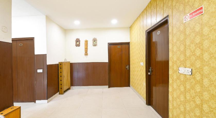 FabHotel Guru Kripa Residency - image 15