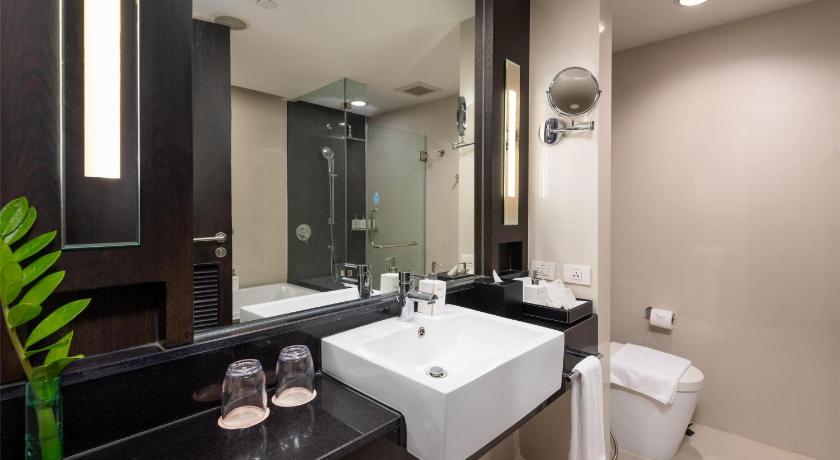Image of One Bedroom Suite 14