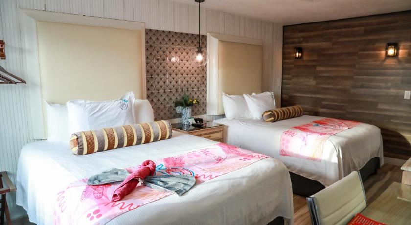 헤이스팅스 (NE) Dragonfly Inn & Suites 5성급 숙소 수영장