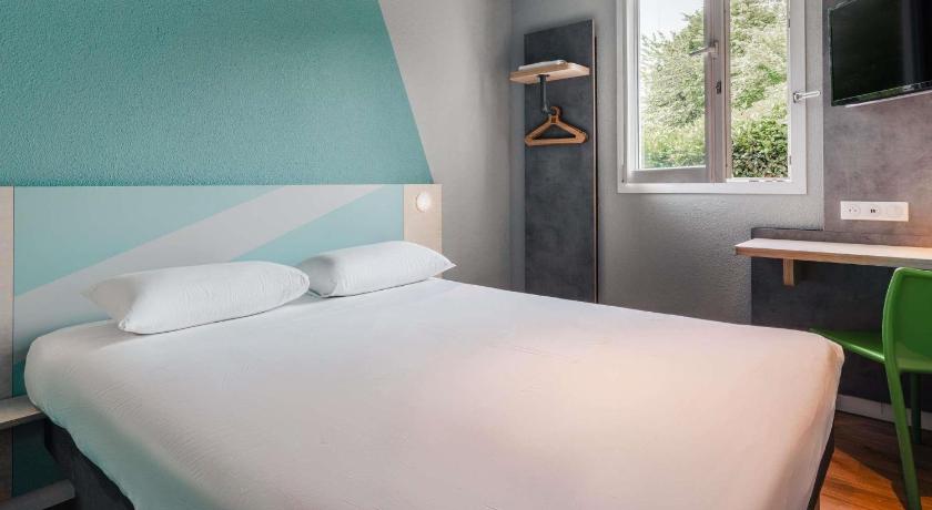 Ibis Budget Pontorson Baie Du Mont Saint Michel