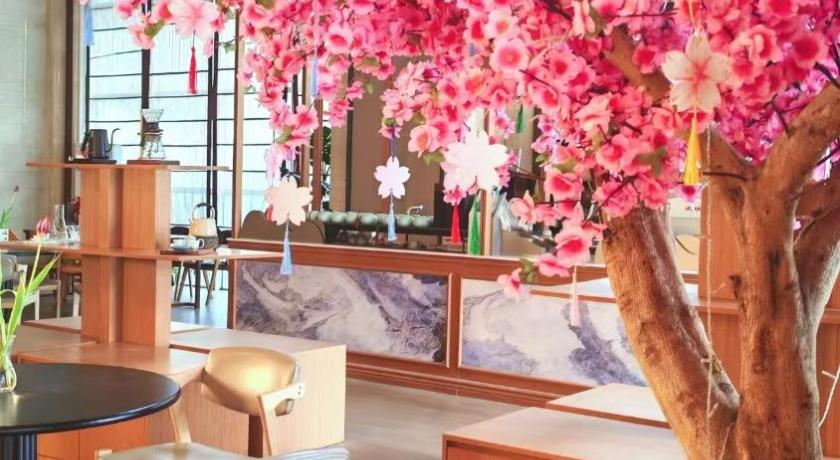 Wuhan Ramada Plaza Tian Lu Hotel - image 24