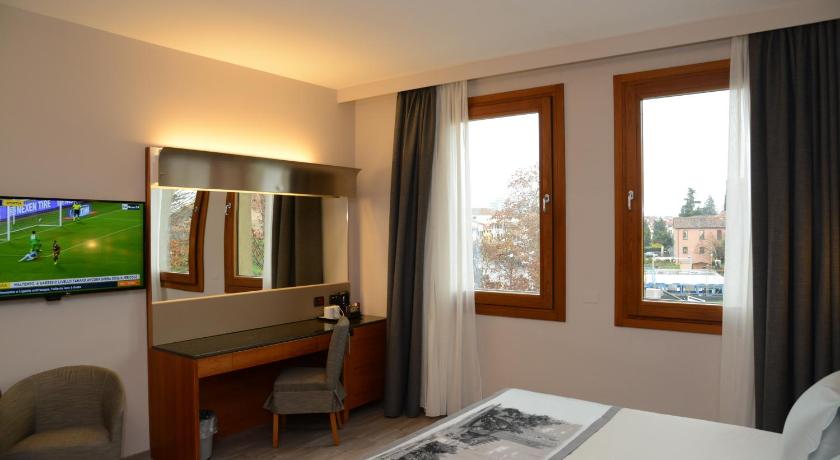 Albergo Roma, BW Signature Collection