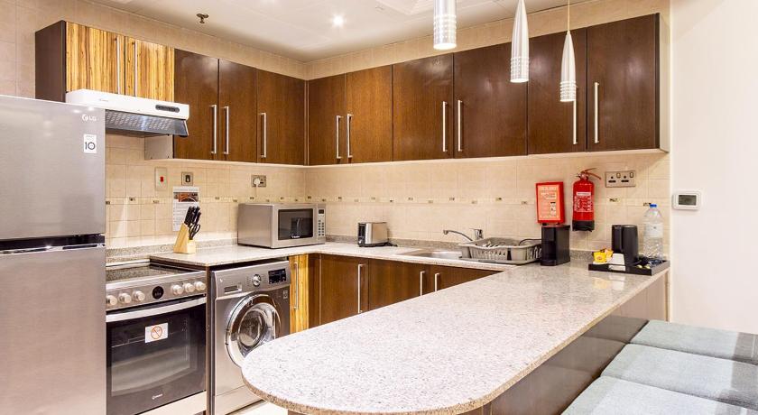 Image of DELUXE APARTMENT,1 BEDROOM 14