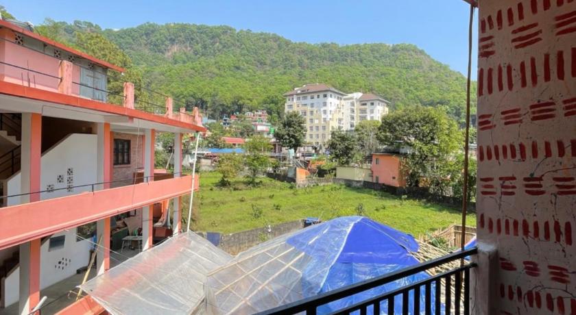 Hotel Everest Lake View — Pokhara (3)
