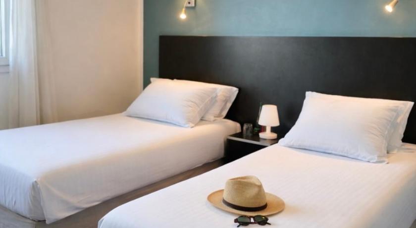 Image of Twin Room 0