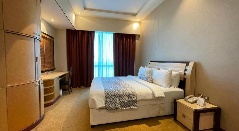 Foto, millel on kujutatud One Bedroom Suite With Balcony 7