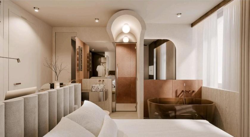 Image of Deluxe Suite with Sea View 3