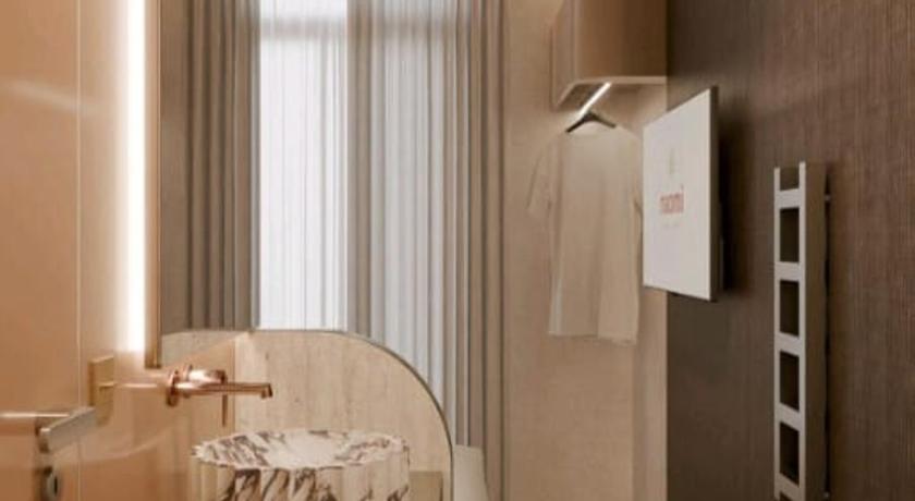 Image of Double Room with Balcony 3