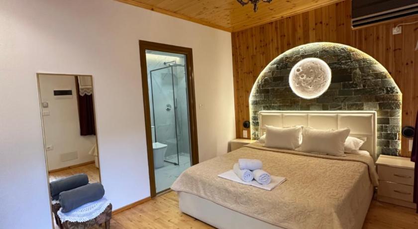 Mani Guest House