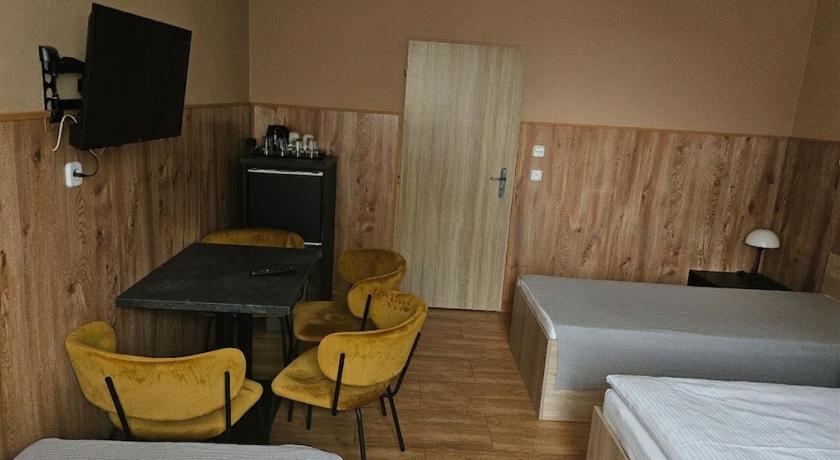 Image of Quadruple Room 12
