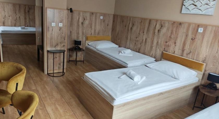 Image of Quintuple Room 1