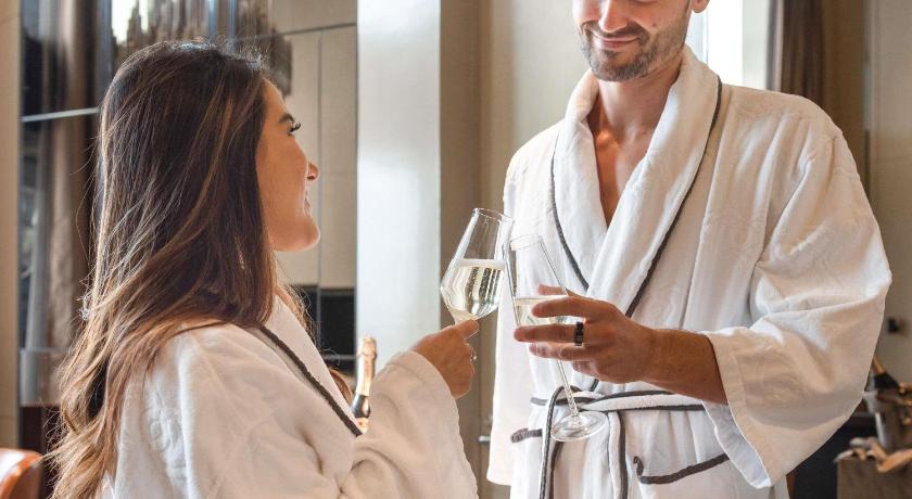 プレステージ スイート キングベッド（クラブラウンジ ミレジム利用込み） (Prestige Suite King Bed, Club Millesime Access)の画像 10