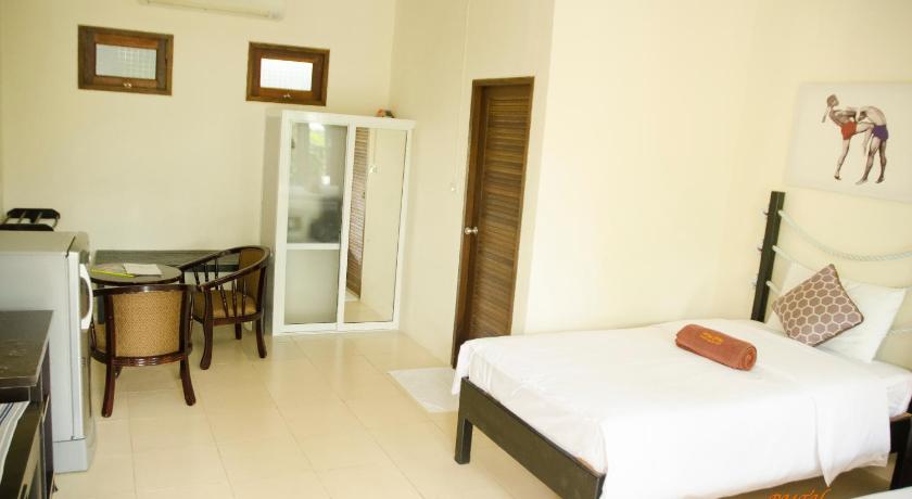 Image of Standard Double or Twin 9