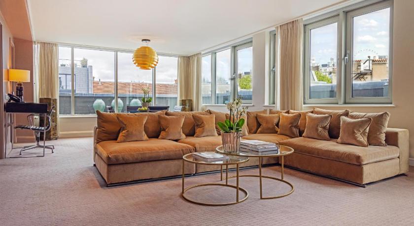 Image of One Bedroom Suite 9