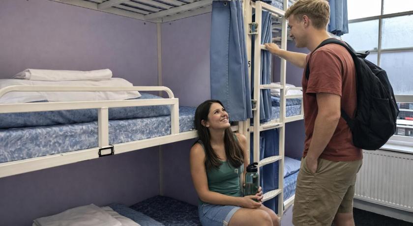 Image of 1 Person in 6-Bed Dormitory with En-Suite - Mixed 1