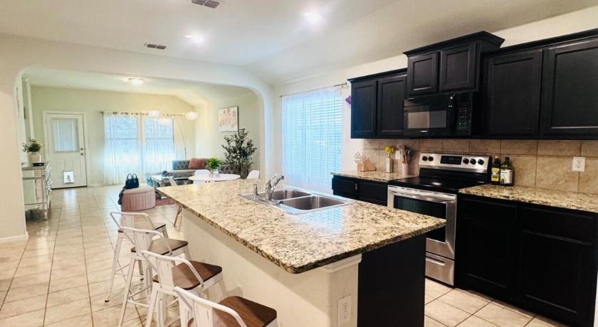 포트 워스 (TX) 10 Min to World Cup - Modern 4BR Near DFW 숙소 로비