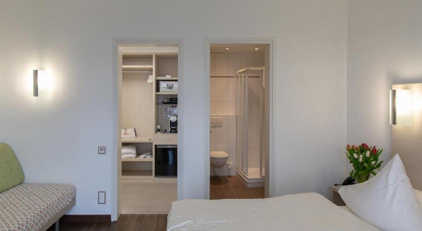 Image of Double Room with Patio 0
