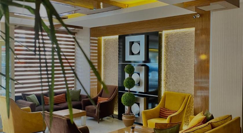 Cagan Palace Otel