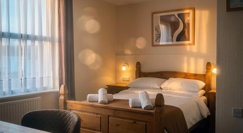 Image of Double Room with Shower 0
