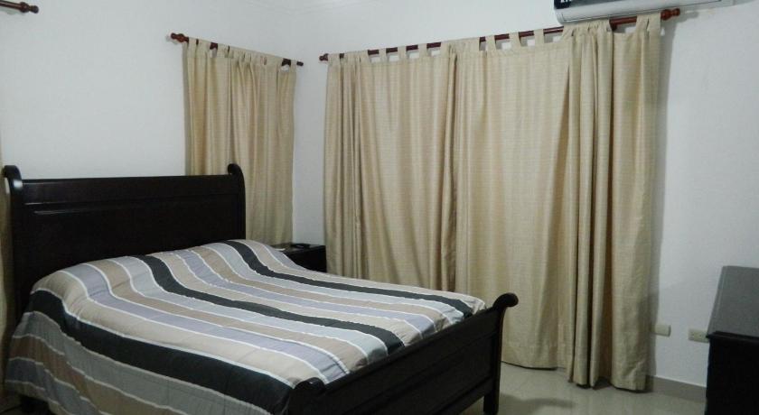 Image of Three-Bedroom Apartment 8