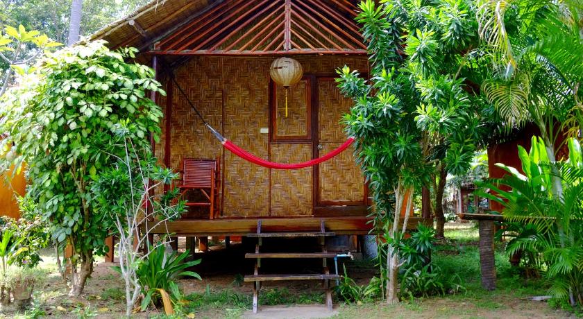 Image of Standard Bungalow with Warm Water 1