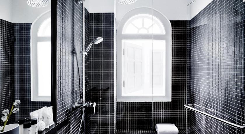 Hotel Mono photo