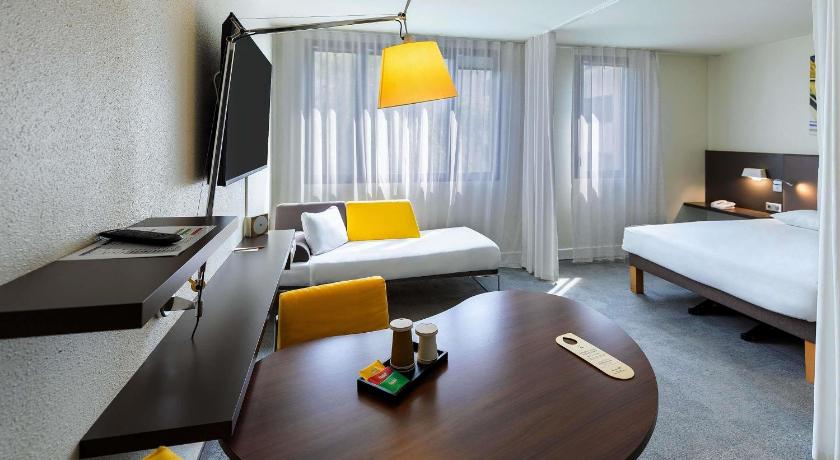 Image of Superior Suite 6