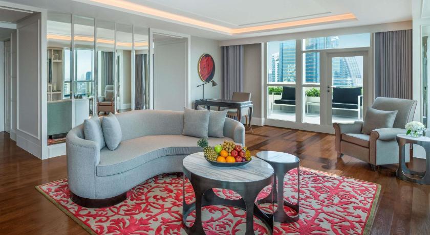 صورة جناح إمبيريال كينغ مع إمكانية الدخول إلى النادي (Imperial King Suite with Club Access) 4