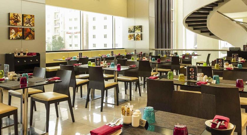Ibis Sharq Hotel - image 13