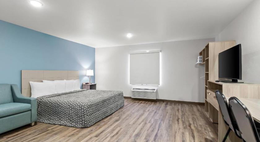 WoodSpring Suites Washington Meadowlands PA