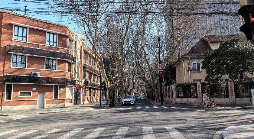 Shanghai Hills & Zinn Sunshine BnB - image 15