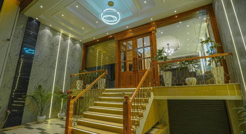 Grand Cabbana By White Panda Hotels - image 8