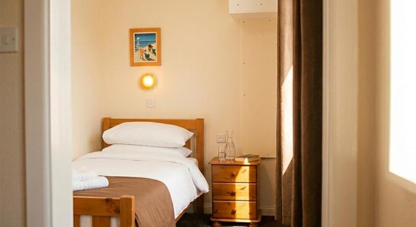 Image of Double or Twin Room 3