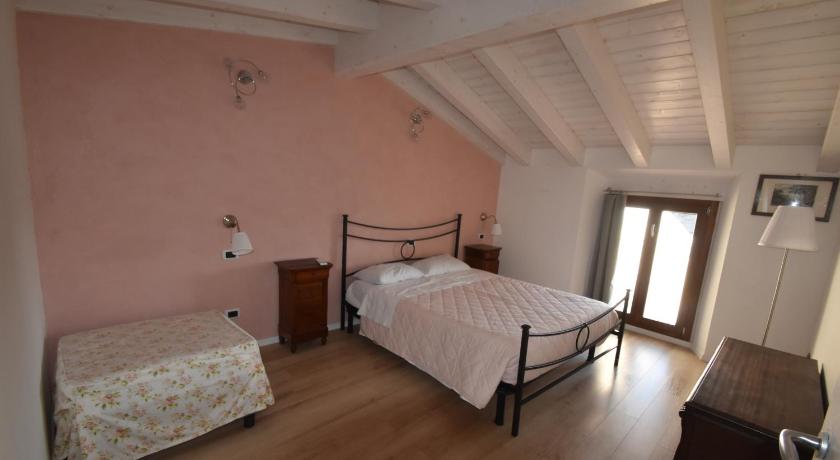 AkiHouse - apartments on Garda Lake