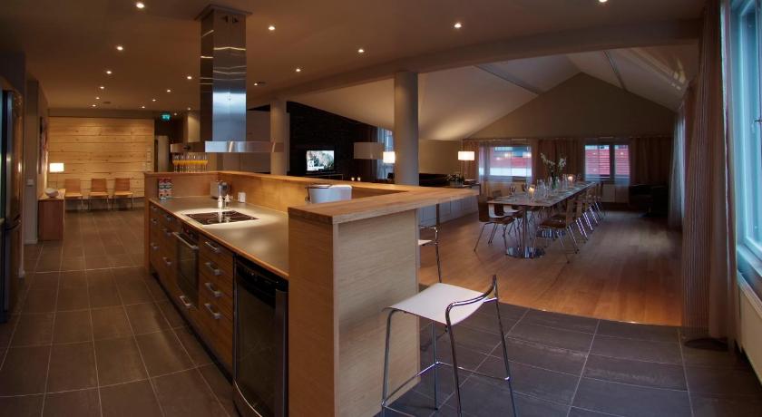 Image of Deluxe Three-Bedroom Apartment 3