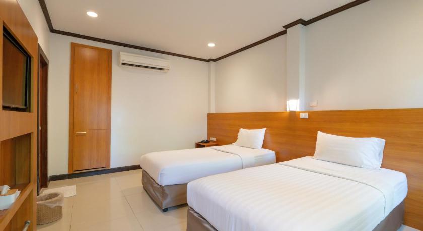 Image of Deluxe Two-Bedroom Villa 4
