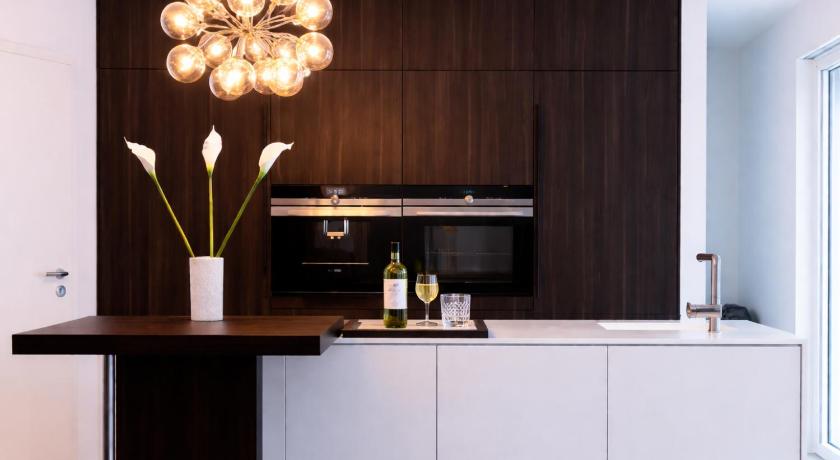 Elegant Luxury Apartment - Terrace & Prime Location