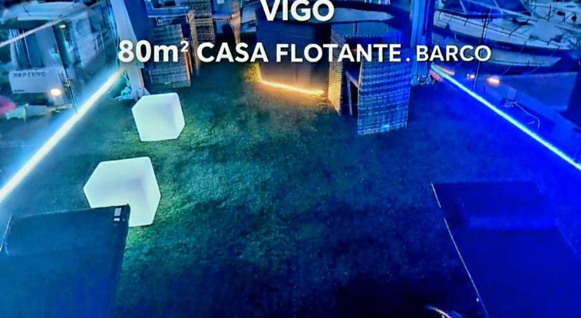 Barco-Apartamento en el Nautico de Vigo