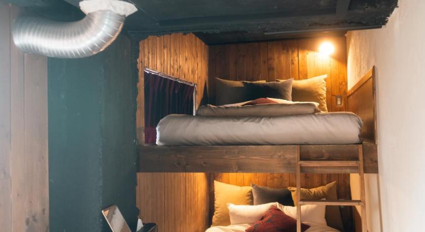 Image of Twin Room with Balcony 0