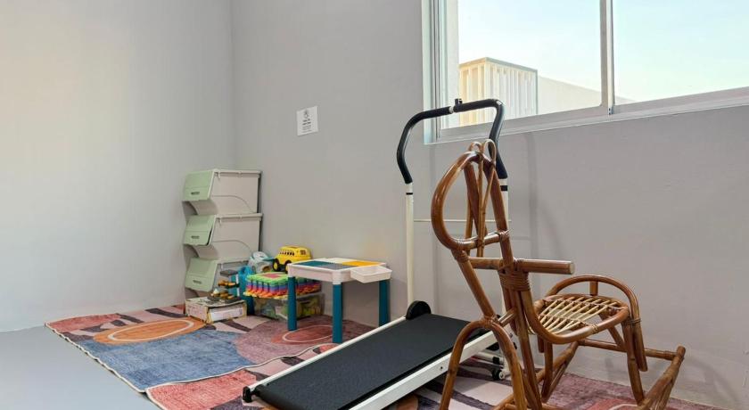 Image of Family Suite - 3 Bedroom 6