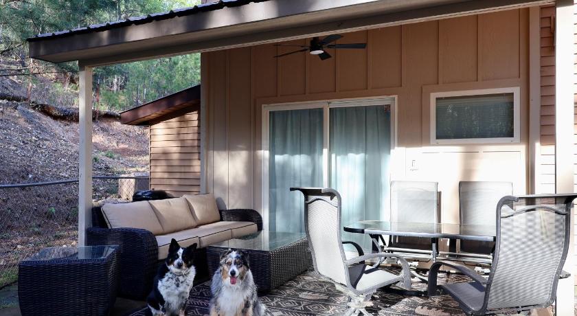 핫 스프링 빌리지 (AR) Hidden Hillside Retreat - A Secluded Modern Cabin 4성급 숙소 외관