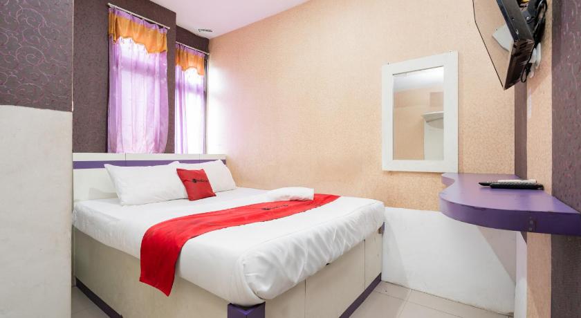 Image of RedDoorz Room 2