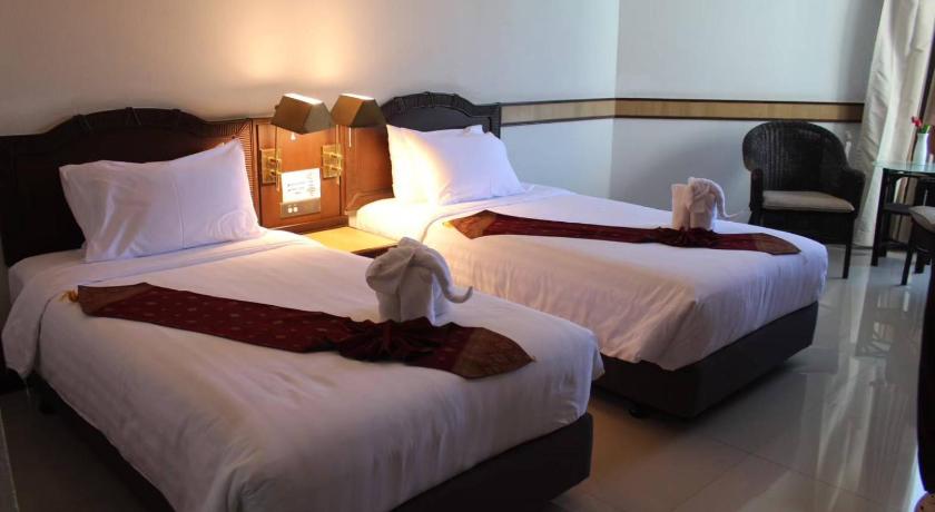 Image of Small Twin Room 3