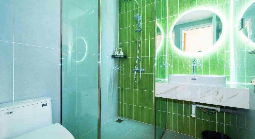 Deluxe giường đôi Có ban công (Balcony Deluxe Double)