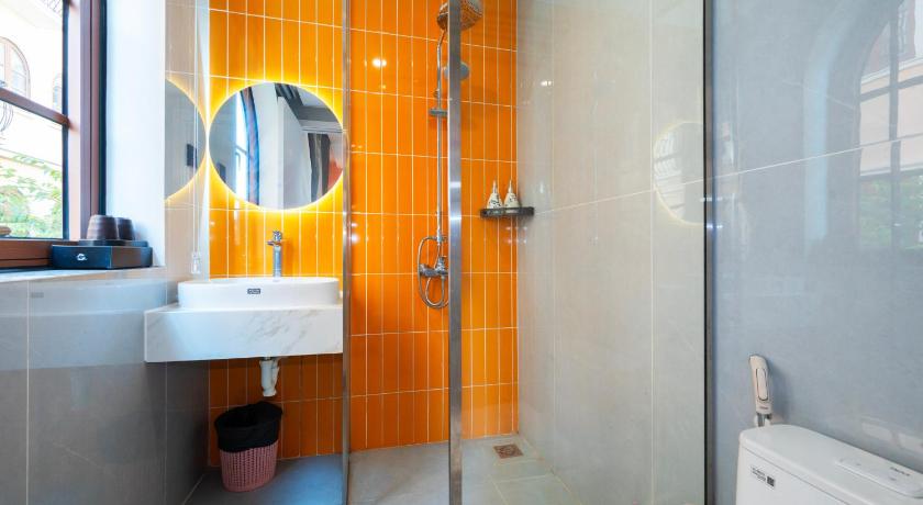 Studio Có Ban Công (Studio with Balcony)